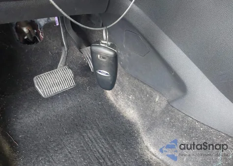 2017 Ford Escape Titanium из США, поврежденный, VIN 1FMCU9JD9HUE63259